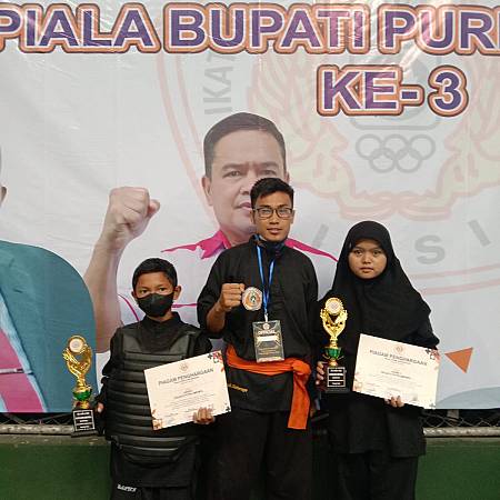 Juara 3 Pencak silat
