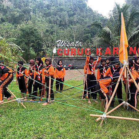 LDKS SMP N 4 Rembang Bentuk Jiwa Kepemimpinan Siswa Melalui Kegiatan Edukatif dan Kemah Kebersamaan